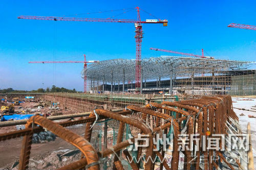 州云龍機場正全速推進建設，確保7月1日前投入運行。 瀘州日報記者 牟科 攝3